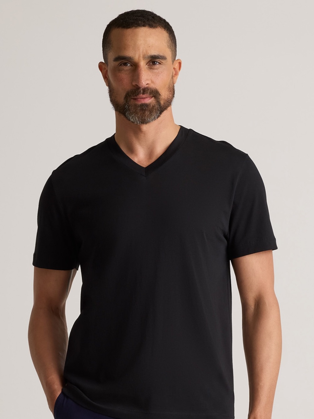 Quince 100% Pima Cotton Luxe Touch V neck Sz M New Black